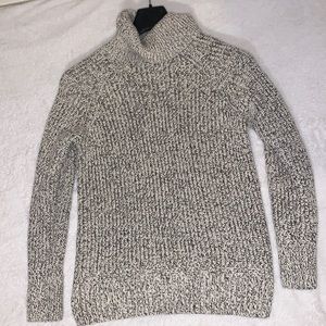 Roots knit turntleneck